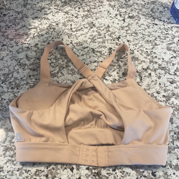 BuffBunny Sports bra - Picture 3 of 3